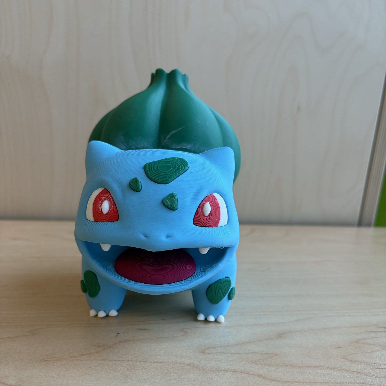 Bulbasaur Display Figure - view 1